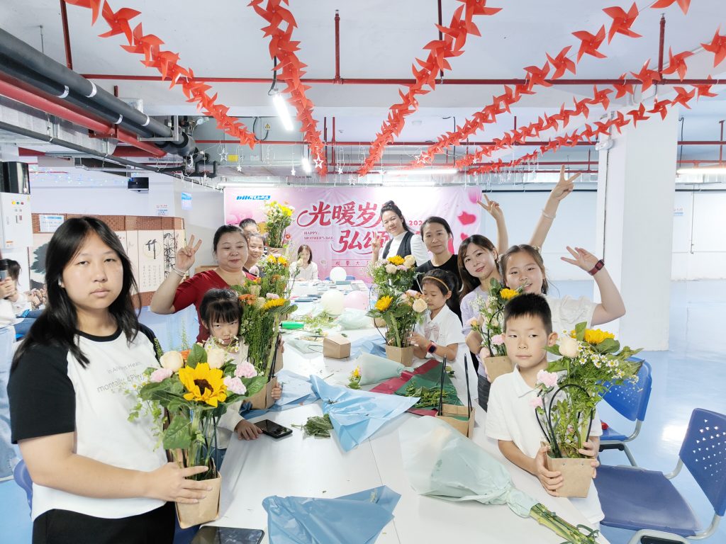 光暖岁月,弘颂母恩 | 光弘科技母亲节主题活动暖心回顾 8 1024x768 - 光暖岁月,弘颂母恩 | 光弘科技母亲节主题活动暖心回顾