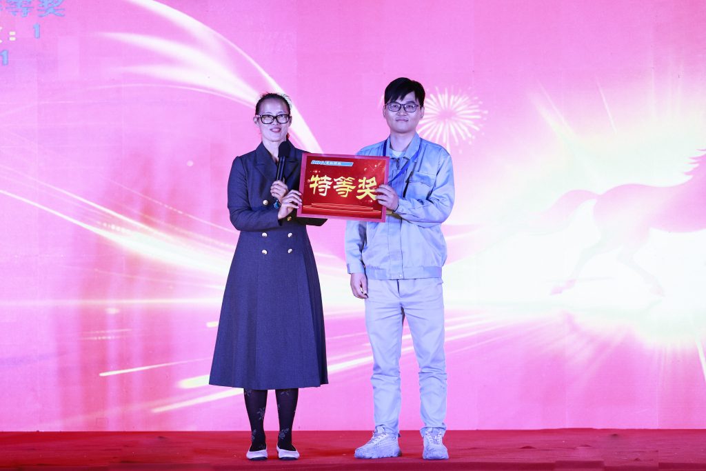 10 1024x683 - 同心筑梦&middot;智启新程 | 光弘科技2026迎新晚会圆满落幕！