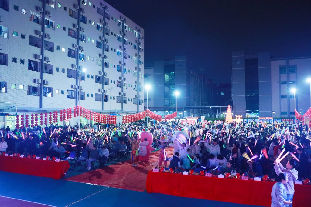 13 1 1024x683 - 同心筑梦&middot;智启新程 | 光弘科技2026迎新晚会圆满落幕！
